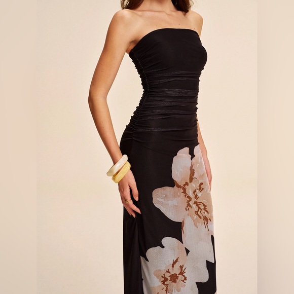 NWT Commense Black Semi-Sheer Strapless Ruched Floral Mesh Dress - Picture 3 of 4